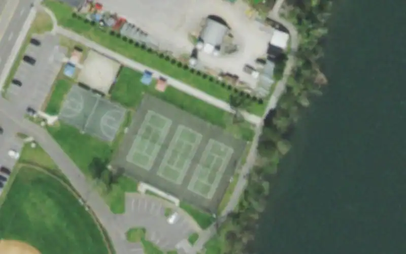 Clinton Lake Front Park photo 2