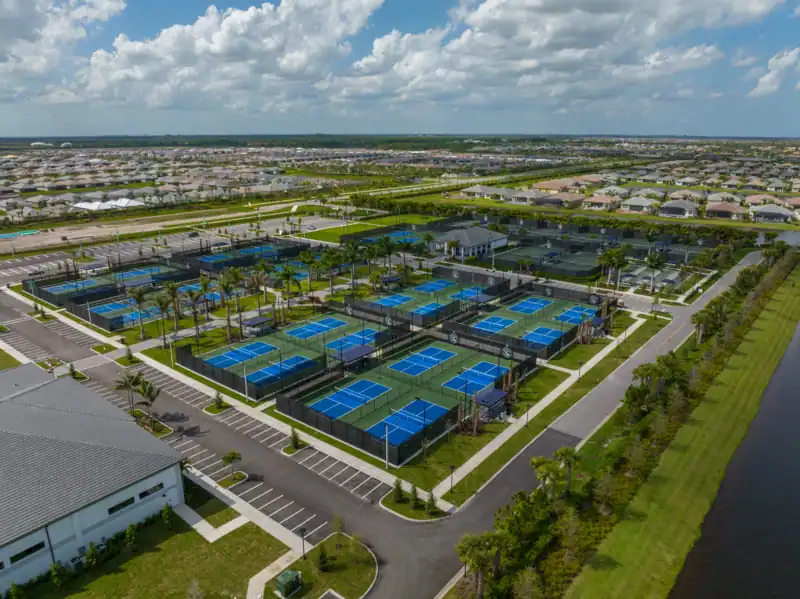 Riverland Sports & Racquet Club photo 2