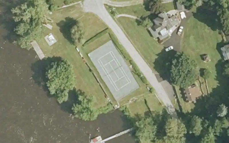 Knowles Landing photo 2
