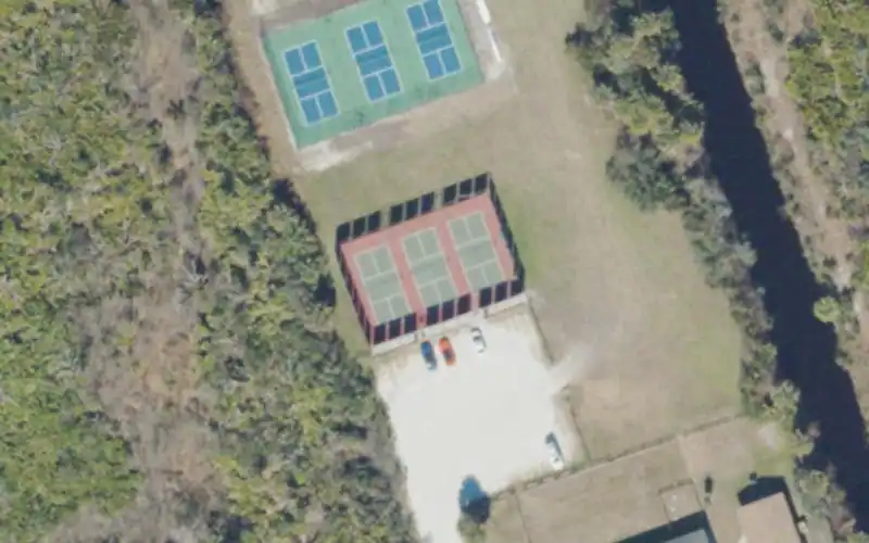 Hammock Community Center - Malacompra Courts photo 2
