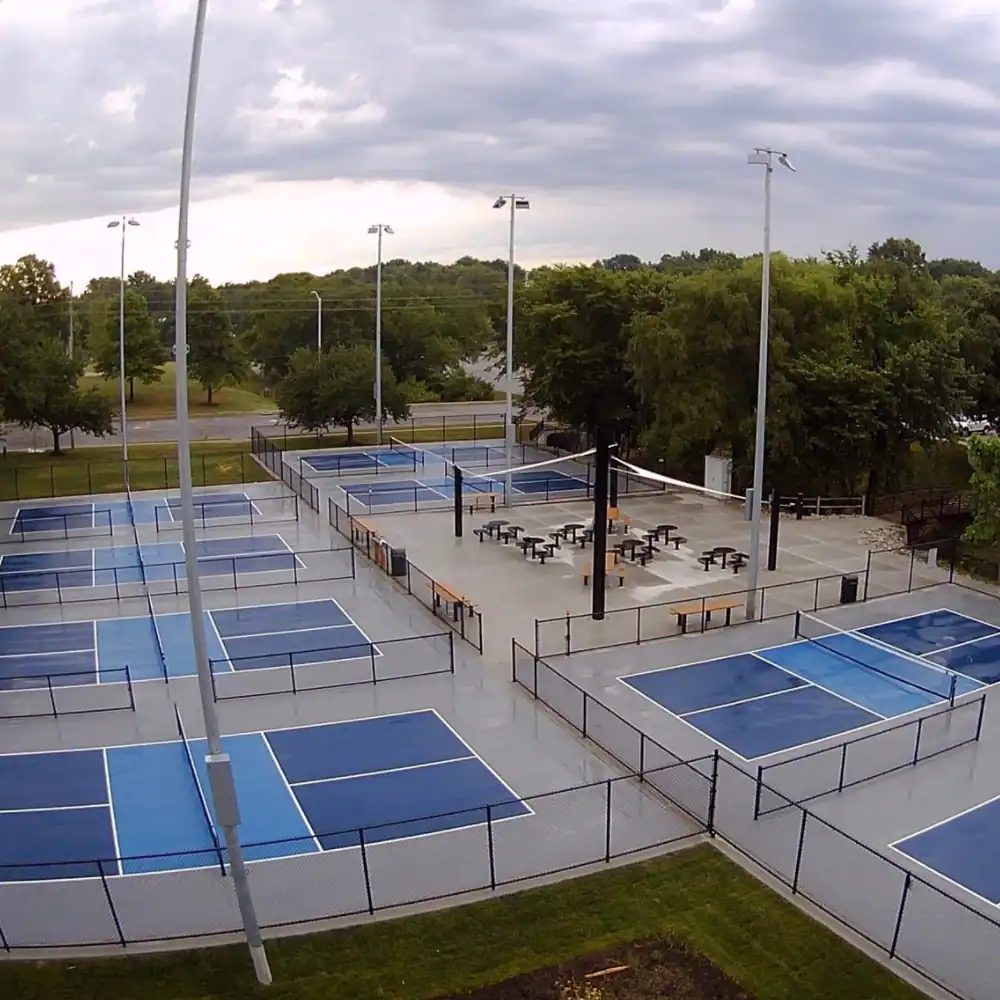Lenexa Outdoor photo 3