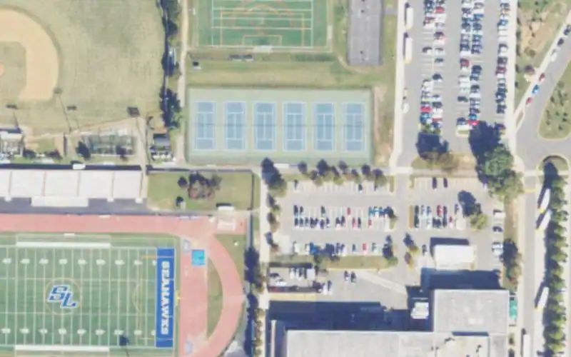 South Lakes High School photo 2