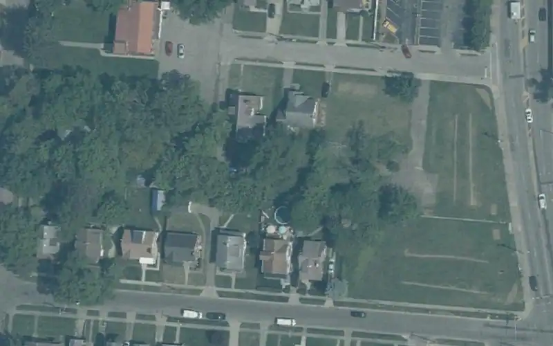 College Station Bar & Grill photo 2