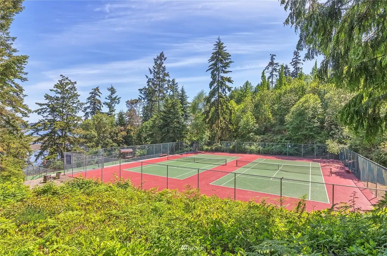 Kala Point Sport Court photo 4