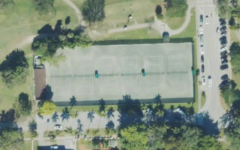 Cliff Drysdale at Coral Gables Athletic Club photo 2
