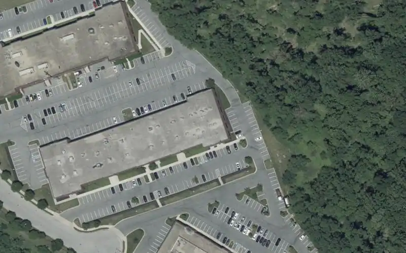 Coppermine Racquet & Fitness Club at Bare Hills photo 3
