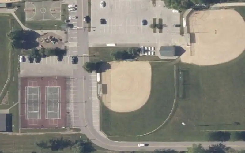 The Fields Outdoor Tennis Courts photo 2