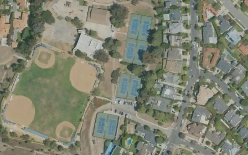 Pacific Palisades Tennis Center photo 2