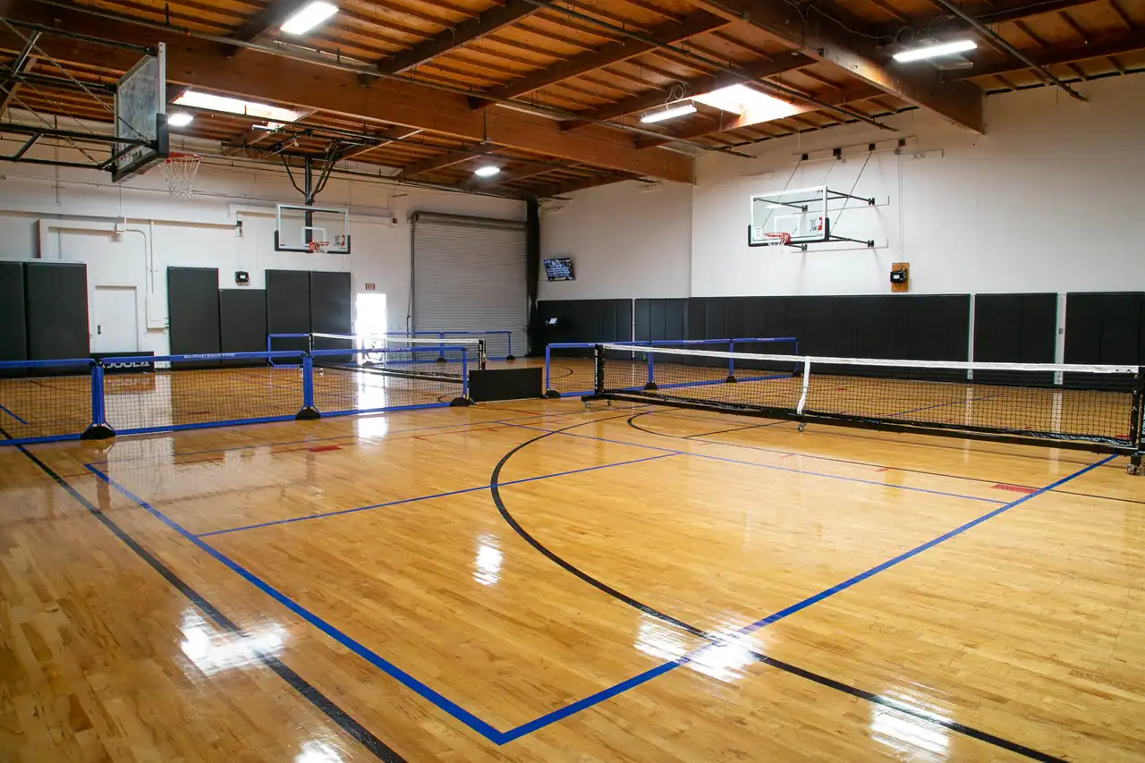 HB Sports Warehouse photo 3
