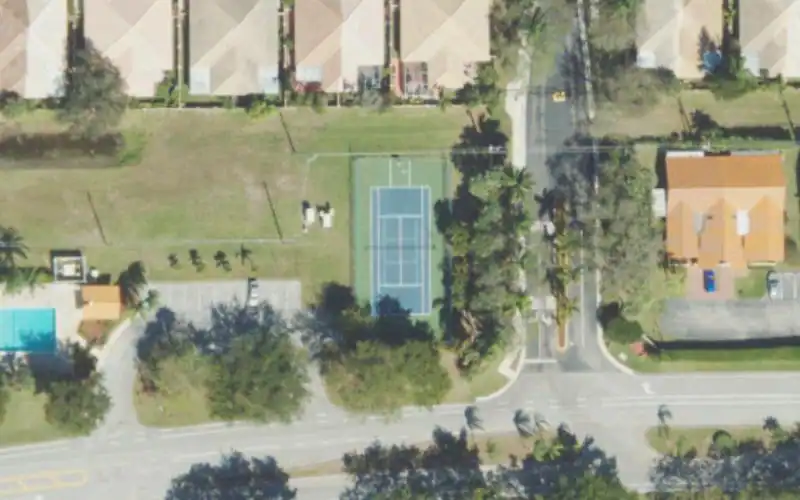 Palm Beach Bath and Tennis photo 2