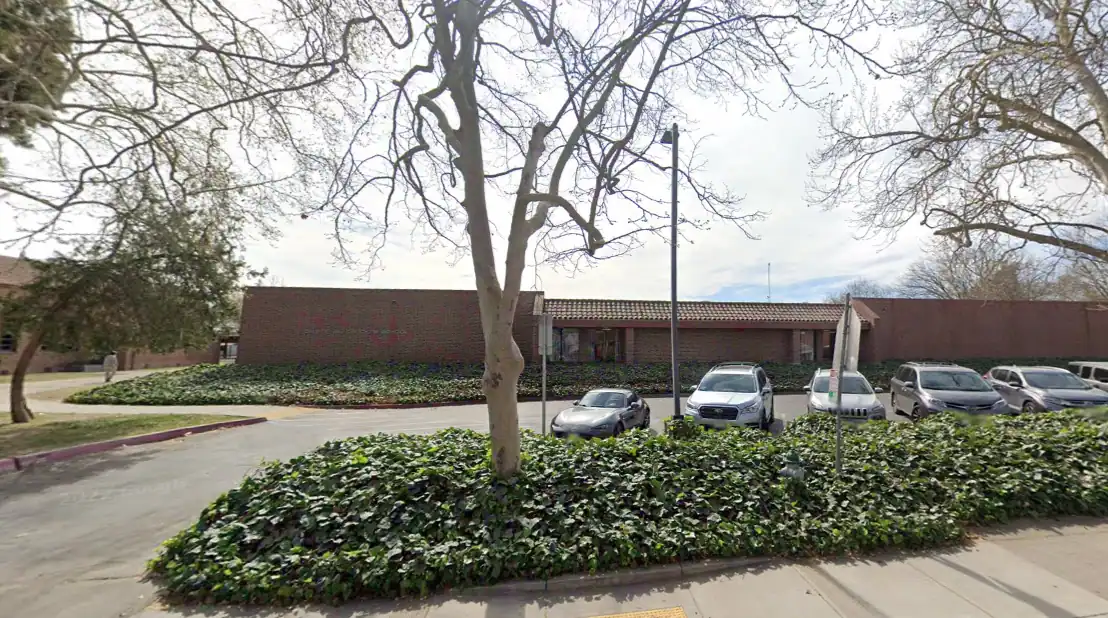 California Middle School photo 3