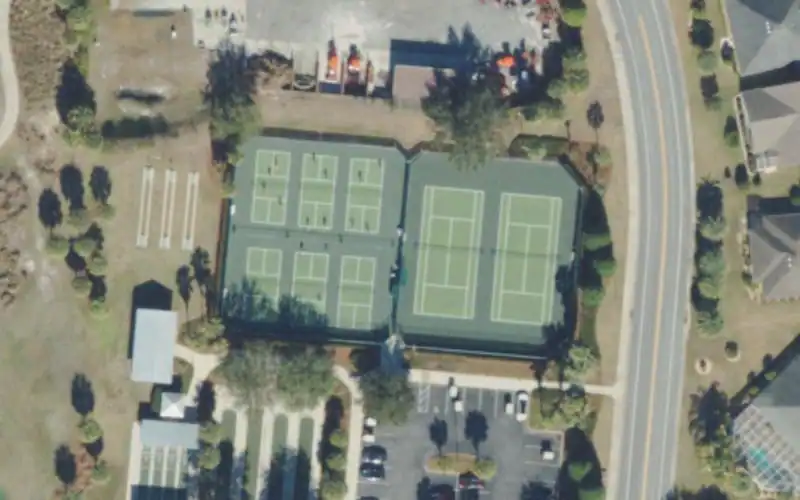 Fish Hawk Recreation Center photo 2