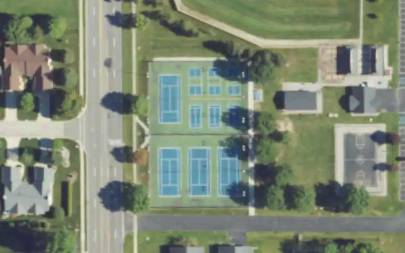 Olson Courts photo 4