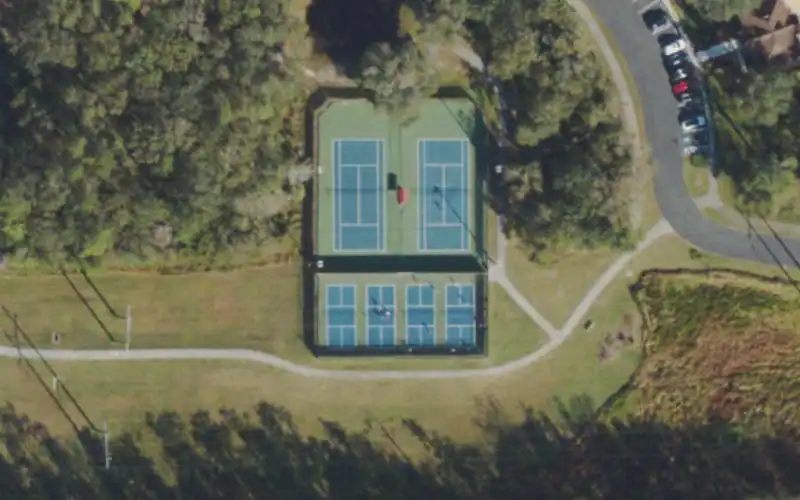 Hawk Park photo 3