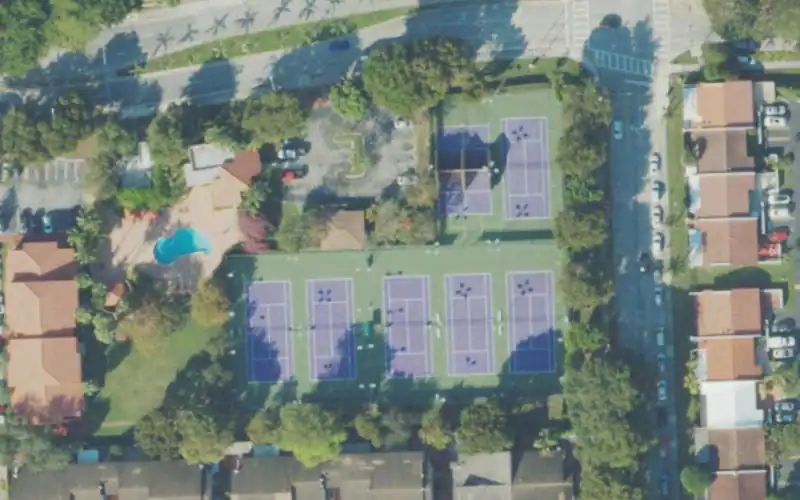 Courts At Kendall photo 2