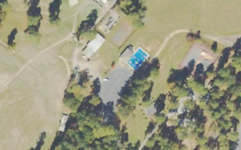 Country Club Park photo 2