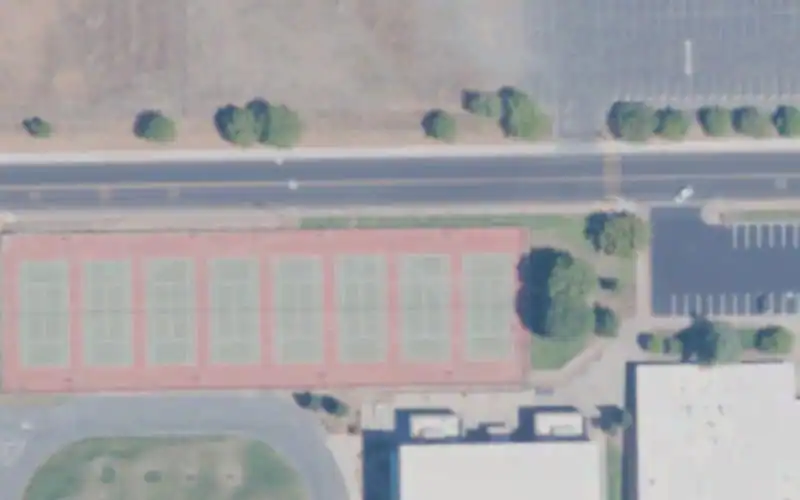Las Plumas High School photo 2