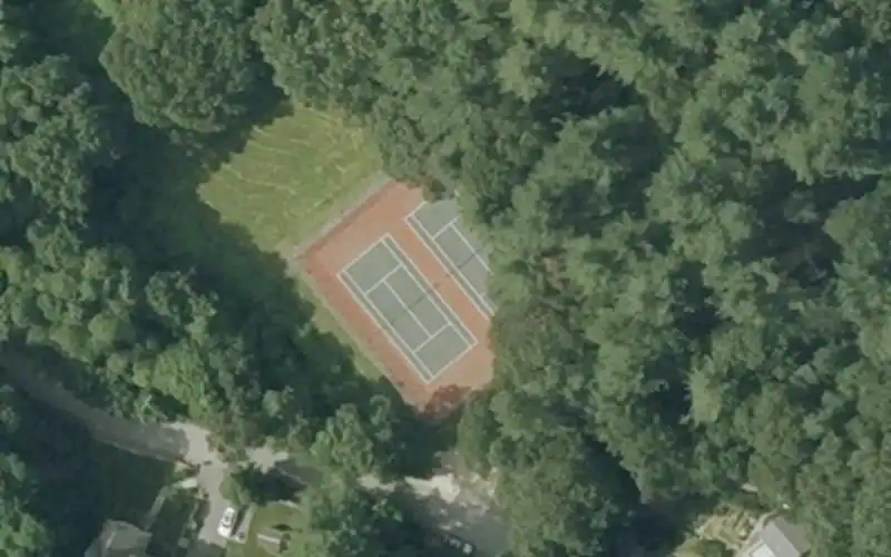 Valley Tennis Courts photo 2