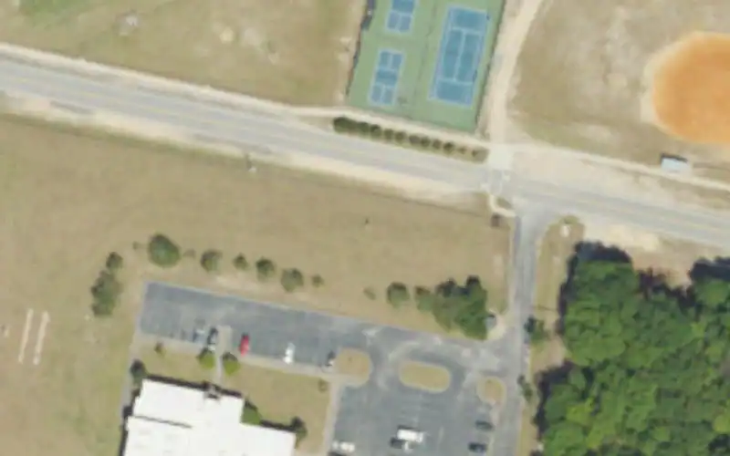 Gibson Road Courts photo 2