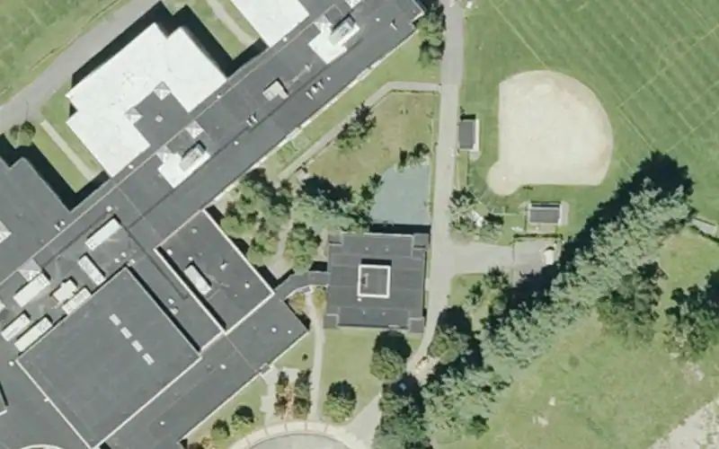 Hudson High School photo 2