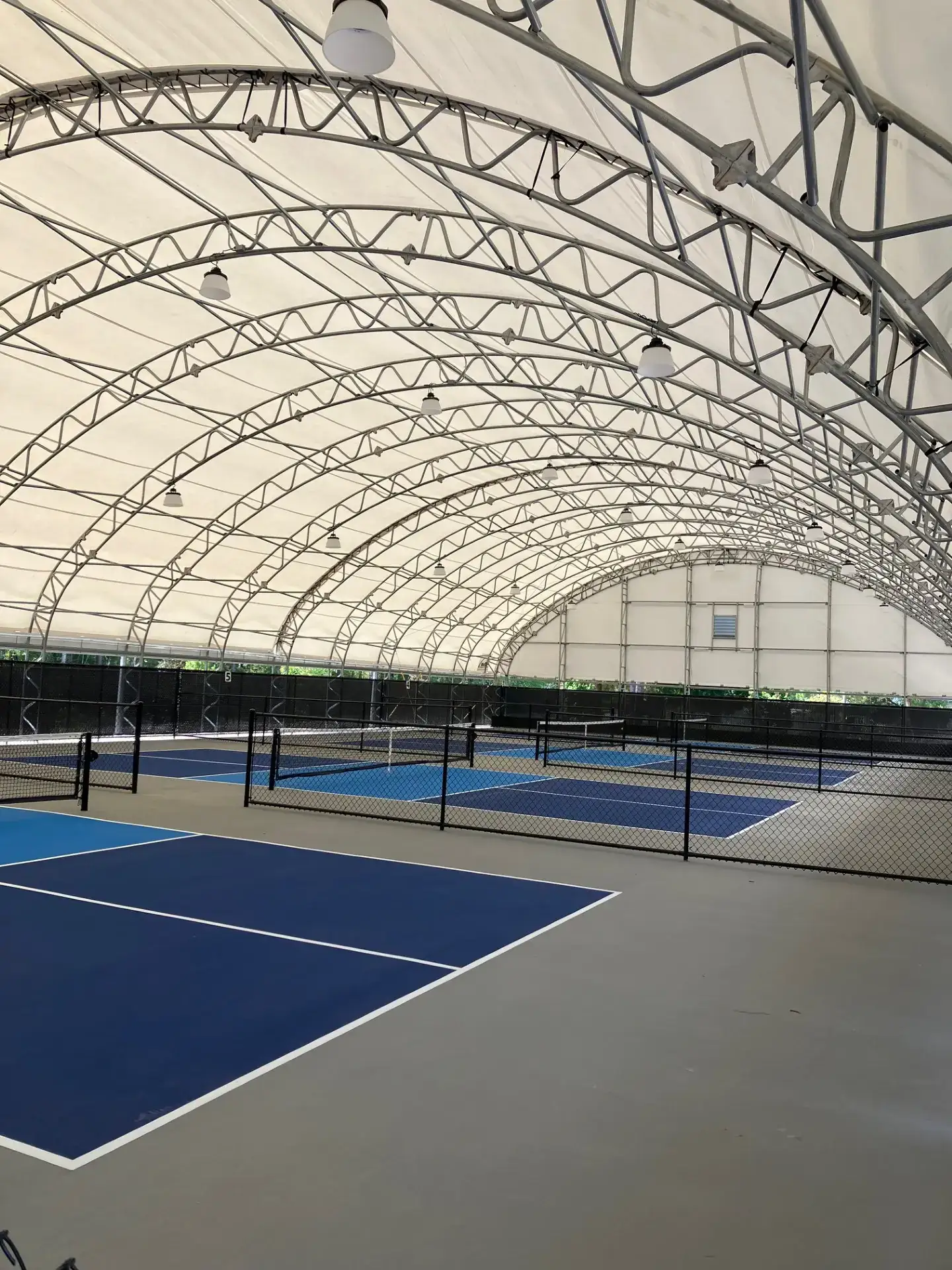 Court 8 towards 4