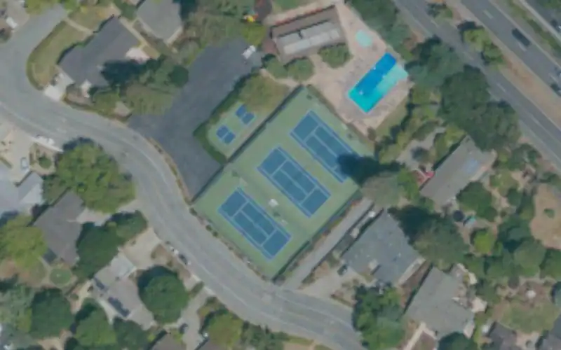 Woodland Vista Swim and Racquet Club photo 2