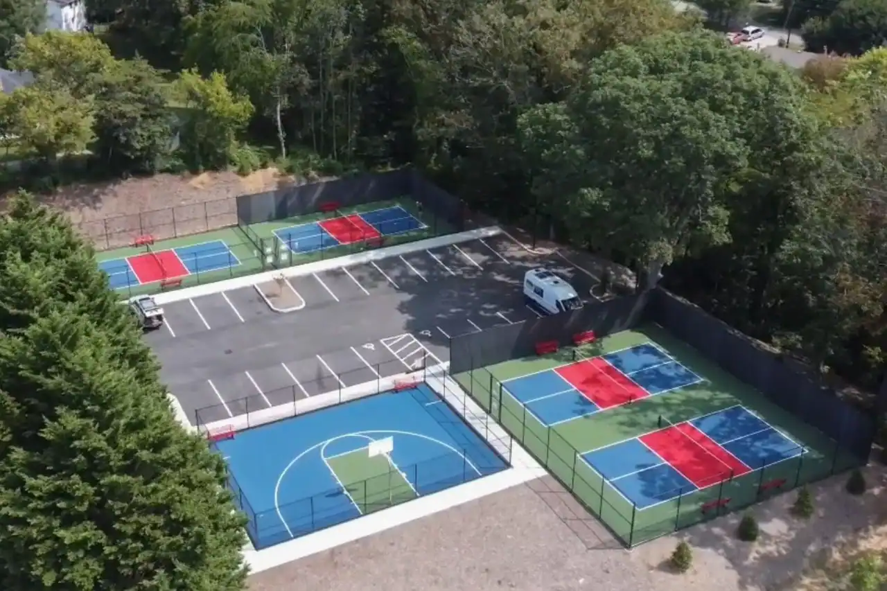 Weaverville Pickleball Courts photo 4