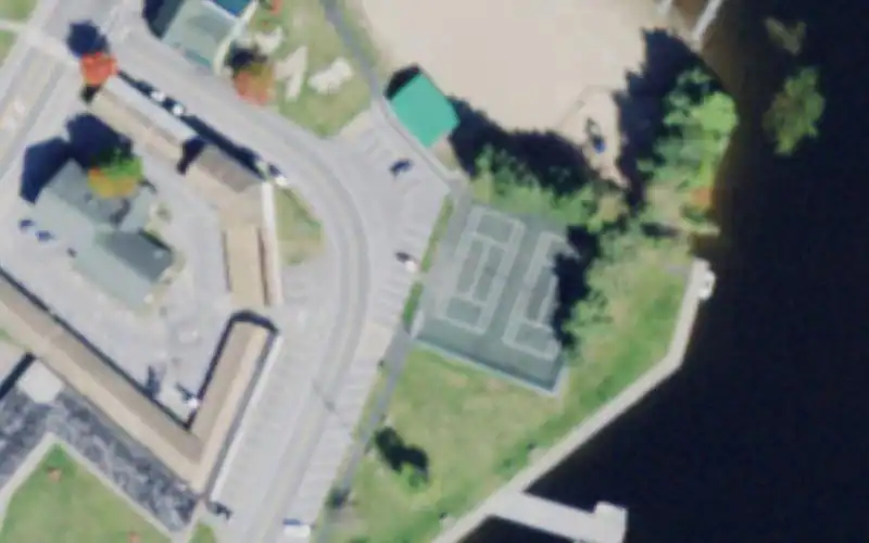Town of Webb - Lakefront Courts photo 2