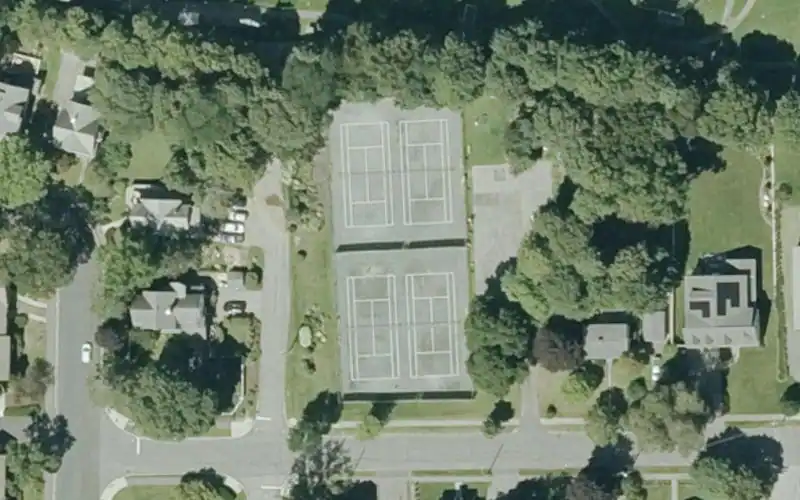 Needham Tennis Club photo 2