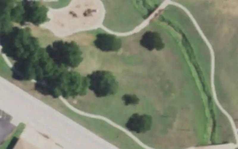 Hardwood Park Courts photo 2