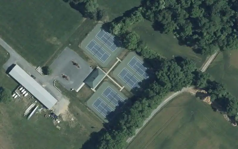 The Gunston School photo 2