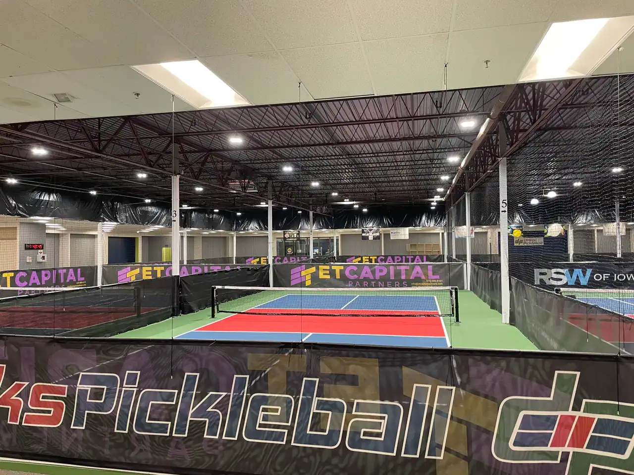 Dinks Pickleball photo 4