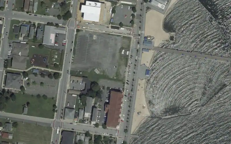 North Beach Recreation Center photo 2