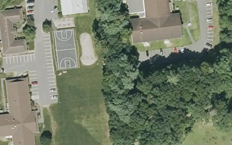 White Oak School photo 2