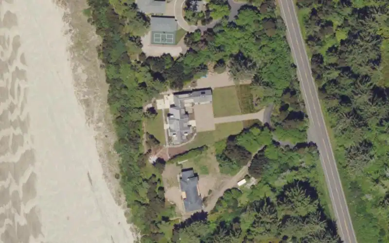 Salishan Tennis Center photo 2