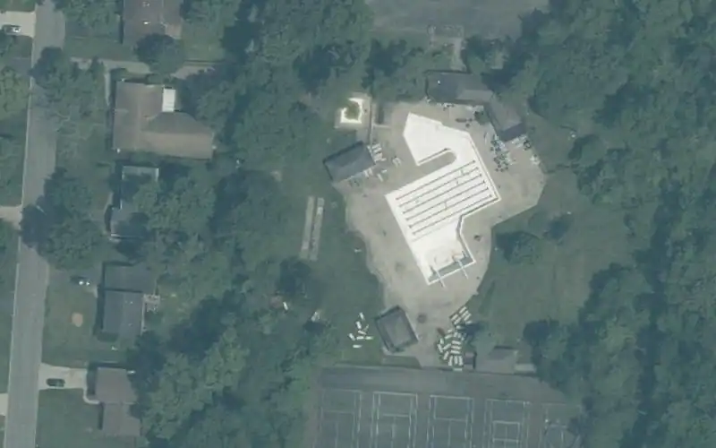 Kenwood Swim & Tennis Club photo 2