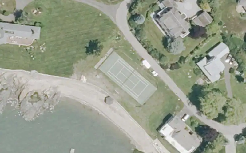 Vineyard Pl Tennis Courts photo 2