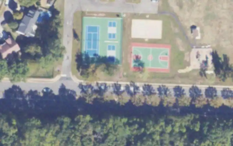 Brittany Neighborhood Park photo 2