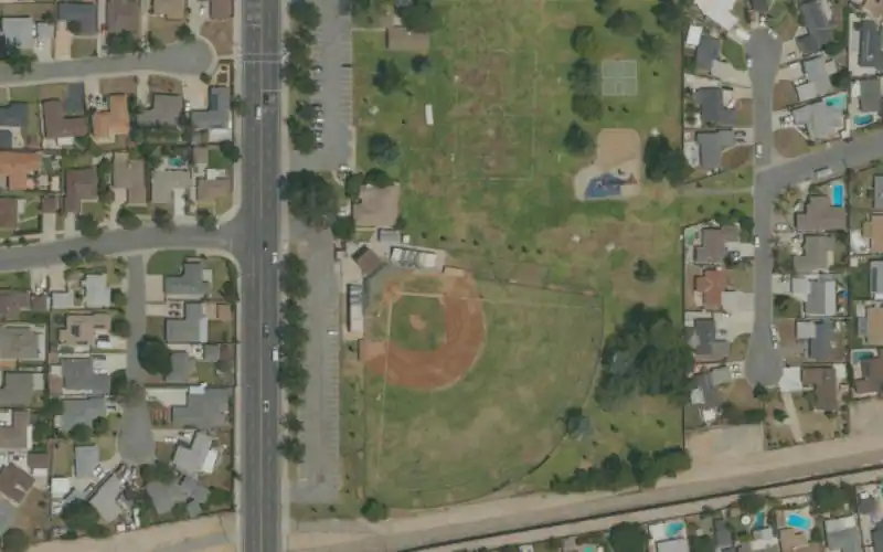 Hollenbeck Park photo 2