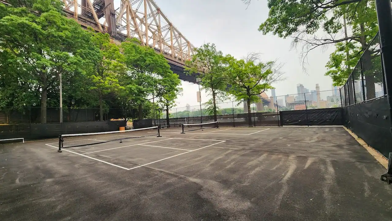 Roosevelt Island Pickleball Courts photo 2