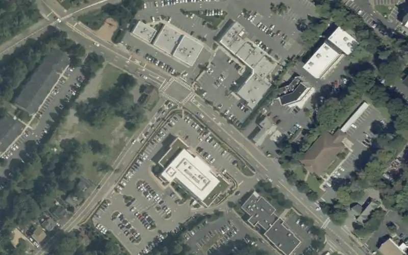 Colonial Park Tennis Center photo 2