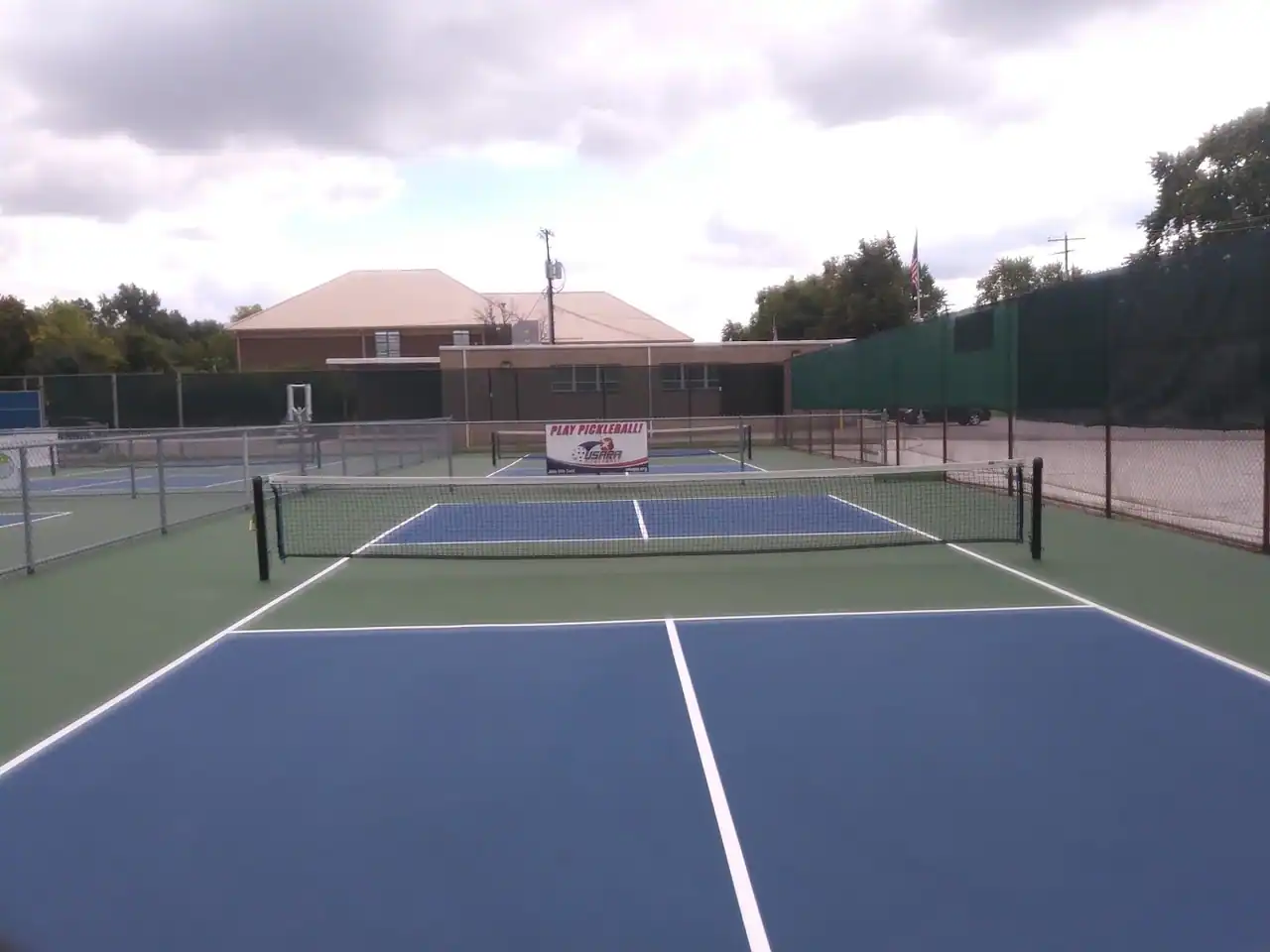 Toledo Pickleball Club Courts photo 3