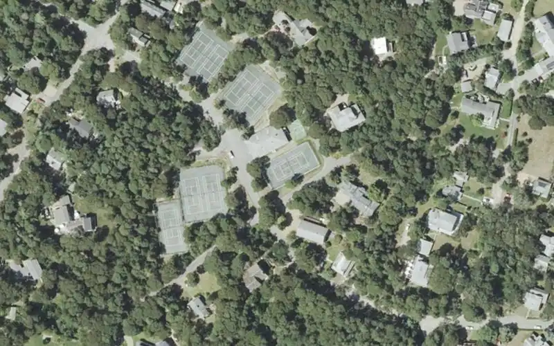East Chop Tennis Club photo 2