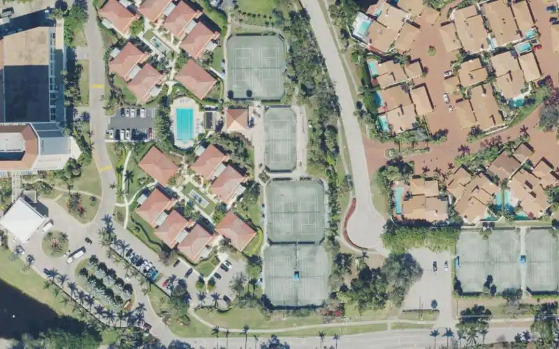 Naples Grande Beach Resort photo 2