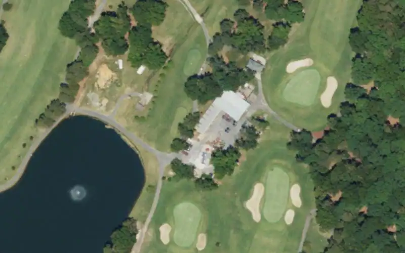 Rolling Hills Country Club photo 2