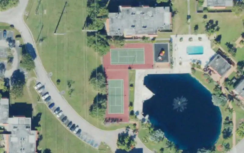 Revolution Padel Courts photo 2