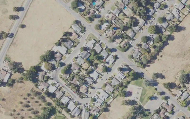 Alicia Ave Tennis Courts photo 2