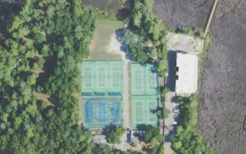 Treasure Oak Country Club photo 2