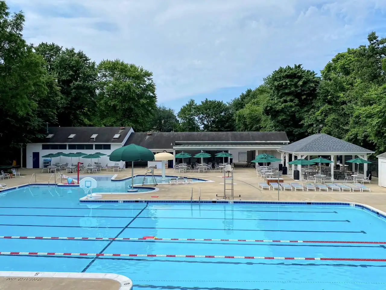 Potomac Woods Swim and Tennis Club photo 2