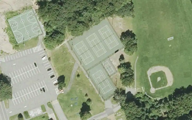 Holden Tennis Courts photo 5